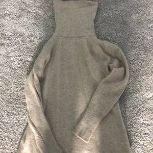 Athleta cashmere sweater
